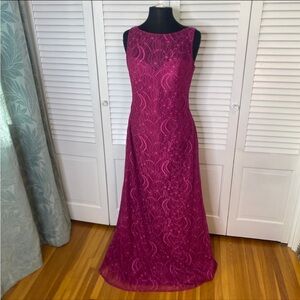 Da Vinci | Elegant Magenta Lace Evening Gown | Size 12